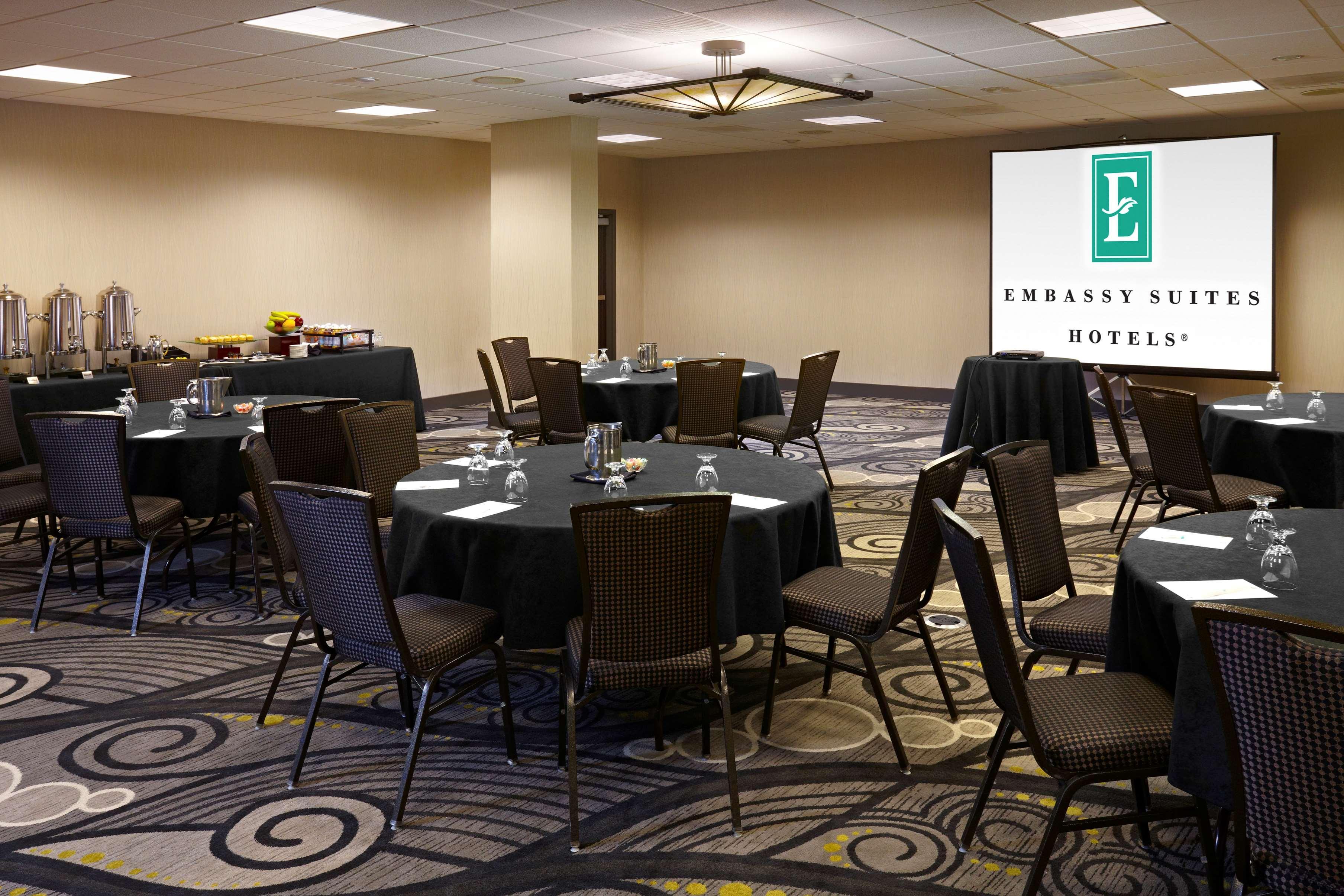 Embassy Suites By Hilton Los Angeles International Airport South Эль-Сегундо Экстерьер фото