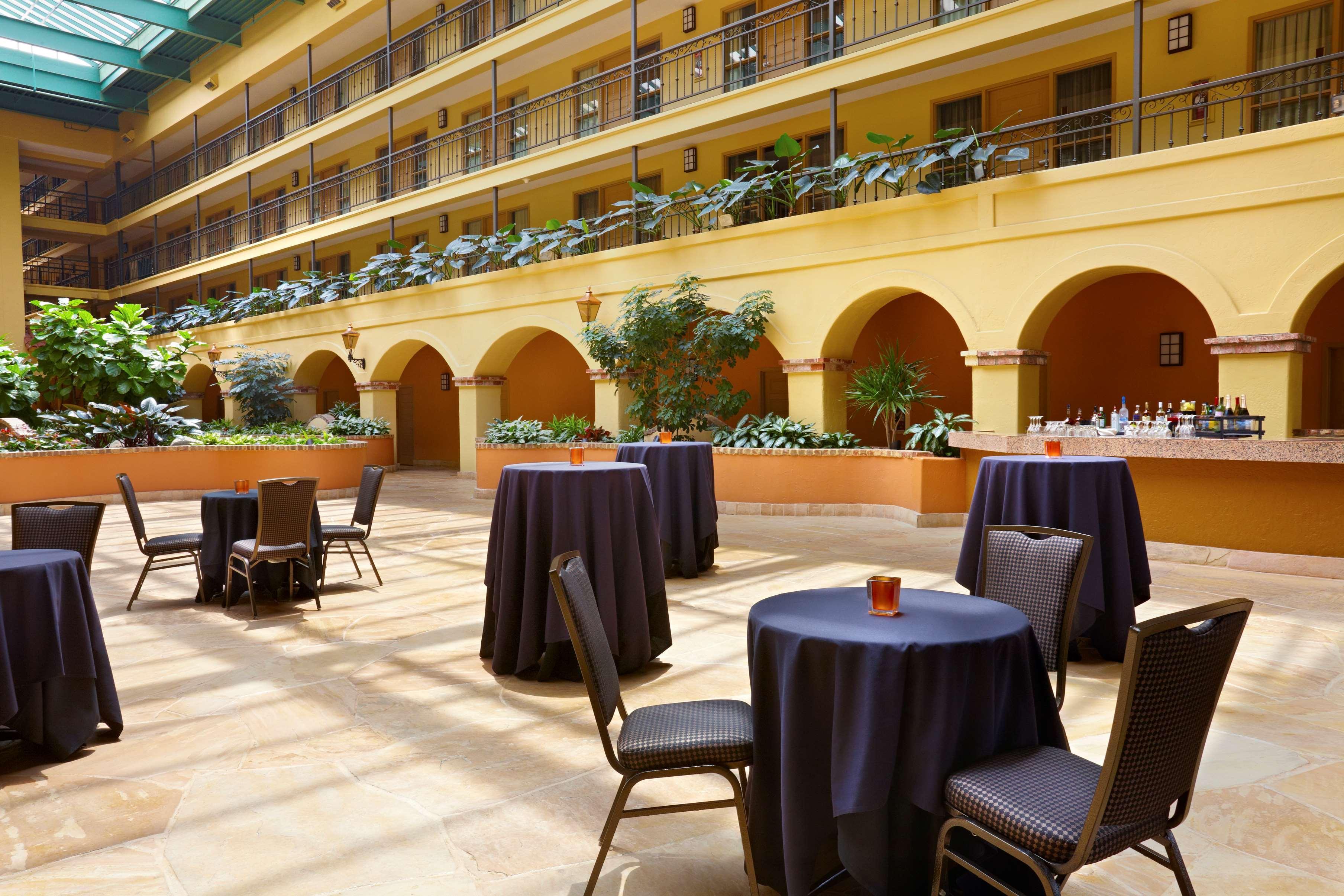 Embassy Suites By Hilton Los Angeles International Airport South Эль-Сегундо Экстерьер фото