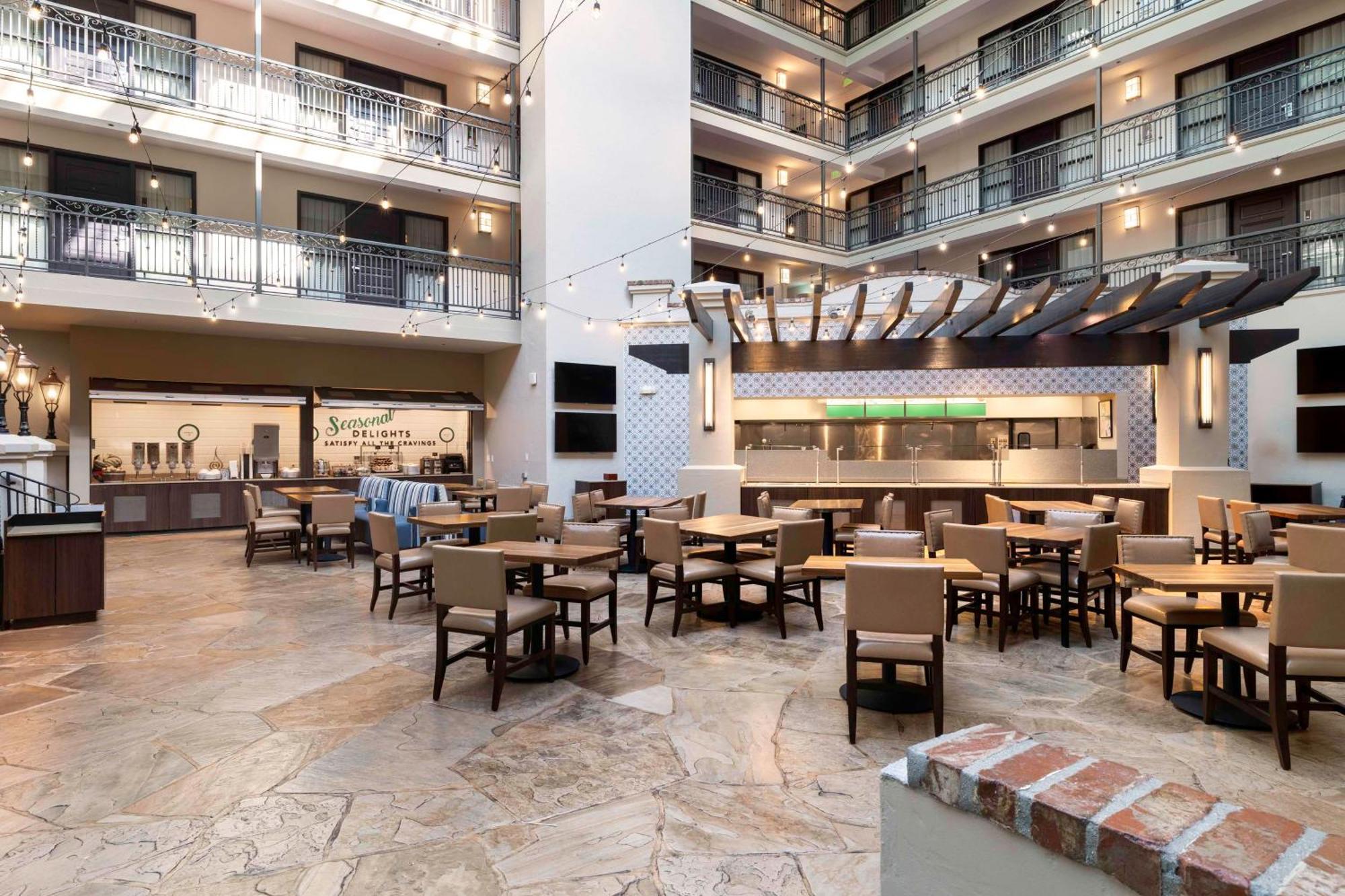 Embassy Suites By Hilton Los Angeles International Airport South Эль-Сегундо Экстерьер фото